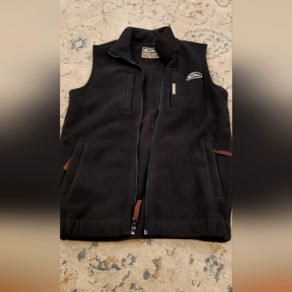 Youth 14 Drake Vest - Black Fleece